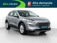 Usado Ford Kuga Titanium 190 CV (139 kW) 2022 Plateado SUV