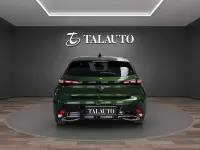 Usado Peugeot 308 Allure 130 CV (95 kW) 2023 Verde Berlina