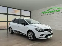 Usado Renault Clio GrandTour LIMITED 90 CV (66 kW) 2018 Blanco Familiar
