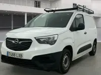Usado Opel Combo S 100 CV (73 kW) 2022 Blanco Monovolumen