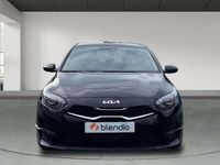 Usado Kia Ceed 101 CV (74 kW) 2024 Negro Utilitario