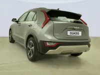 Usado Kia Niro 129 CV (94 kW) 2025 Gris SUV