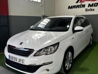 Usado Peugeot 308 Active 130 CV (95 kW) 2015 Blanco Berlina