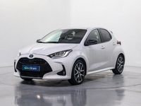 Usado Toyota Yaris Hybrid Style 116 CV (85 kW) 2022 Blanco Berlina