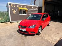 Usado Seat Ibiza Reference 85 CV (62 kW) 2012 Rojo Berlina