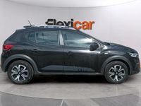 Käytetty Dacia Sandero Essentiel 91 HP (66 kW) 2022 Musta Sedan
