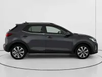Usado Kia Stonic 120 CV (88 kW) 2021 Gris SUV
