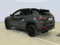 Usado Jeep Compass 241 CV (177 kW) 2024 Gris SUV