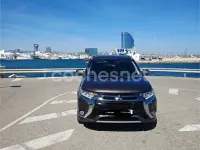 Usado Mitsubishi Outlander P-HEV 203 CV (149 kW) 2016 Marrón SUV