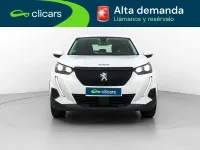 Usado Peugeot 2008 Active 110 CV (80 kW) 2021 Blanco SUV