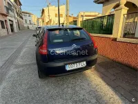 Usado Citroën C4 92 CV (67 kW) 2007 Azul Berlina
