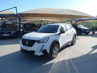 Usado Peugeot 2008 Active 110 CV (80 kW) 2021 Blanco SUV