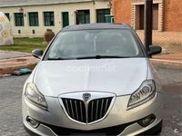 Usado Lancia Delta 120 CV (88 kW) 2009 Gris / plata Utilitario