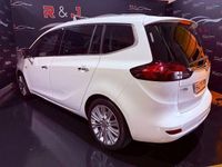 Usado Opel Zafira Tourer Excellence 140 CV (102 kW) 2013 Blanco Monovolumen