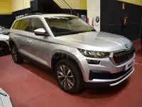 Usado Skoda Kodiaq Style 150 CV (110 kW) 2023 Gris / plata SUV