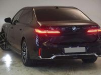 Usado BMW 750e M Sport 489 CV (359 kW) 2025 Negro Berlina