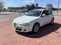 Usado Alfa Romeo 147 Distinctive 120 CV (88 kW) 2010 Blanco Utilitario