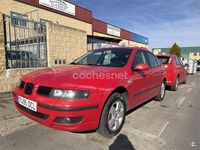 Usado Seat Leon Stella 105 CV (77 kW) 2004 Rojo Utilitario