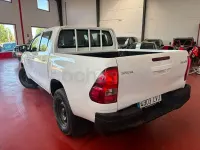 Usado Toyota HiLux 150 CV (110 kW) 2022 Blanco Pickup/Camioneta