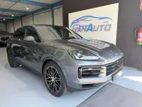 Usado Porsche Cayenne Black Edition 470 CV (345 kW) 2025 Gris SUV