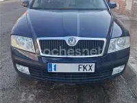 Usado Skoda Octavia 105 CV (77 kW) 2007 Azul Berlina