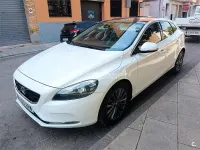Usado Volvo V40 Momentum 150 CV (110 kW) 2013 Blanco Berlina