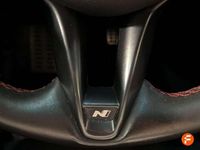 Usado Hyundai i30 N Line 120 CV (88 kW) 2023 Gris Berlina