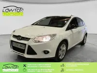 Usado Ford Focus Trend 105 CV (77 kW) 2011 Blanco Berlina