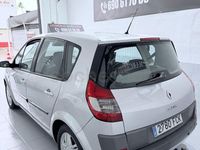 Usado Renault Scénic II 130 CV (95 kW) 2007 Gris / plata Monovolumen