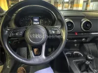 Usado Audi A3 150 CV (110 kW) 2019 Azul Berlina