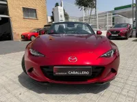 Usado Mazda MX5 Exclusive-Line 184 CV (135 kW) 2025 Rojo Descapotable