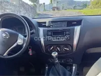 Usado Nissan Navara Visia 160 CV (117 kW) 2016 Gris / plata Pickup/Camioneta