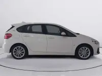 Usado BMW 225 Active Tourer iPerformance 224 CV (164 kW) 2018 Blanco Monovolumen