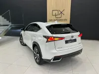 Usado Lexus NX300h Luxury Line 197 CV (144 kW) 2021 Blanco SUV