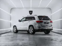Usado Jeep Grand Cherokee Summit 250 CV (183 kW) 2015 Blanco SUV