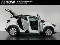 Usado Renault Captur Zen 145 CV (106 kW) 2022 Blanco SUV