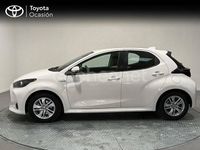 Usado Toyota Yaris Hybrid Business Edition 116 CV (85 kW) 2021 Blanco Berlina
