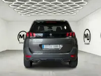 Usado Peugeot 5008 GT 180 CV (132 kW) 2018 Gris SUV
