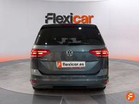 Usado VW Touran Advance 115 CV (84 kW) 2017 Blanco Monovolumen