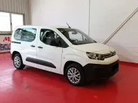 Usado Citroën Berlingo Live 102 CV (75 kW) 2021 Blanco Monovolumen