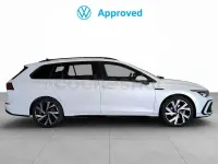 Usado VW Golf VIII R-line 150 CV (110 kW) 2022 Blanco Familiar