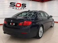 Usado BMW 518 150 CV (110 kW) 2016 Azul Familiar