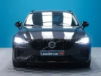 Usado Volvo V60 Plus 350 CV (257 kW) 2024 Gris / plata Familiar