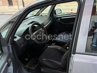 Usado Opel Meriva Enjoy 70 CV (51 kW) 2006 Gris / plata Monovolumen
