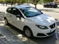 Usado Seat Ibiza SC Reference 80 CV (58 kW) 2010 Blanco Utilitario