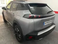 Usado Peugeot 2008 S 131 CV (96 kW) 2022 Gris SUV