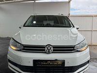 Usado VW Touran Advance 115 CV (84 kW) 2018 Blanco Monovolumen