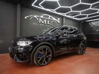 Usado VW Tiguan R 320 CV (235 kW) 2023 Negro SUV