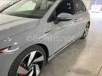 Usado VW Golf VII GTI Clubsport 301 CV (221 kW) 2021 Gris / plata Utilitario