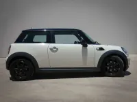 Usado Mini Cooper 122 CV (89 kW) 2010 Blanco Utilitario